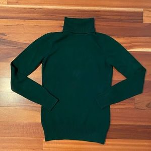 SM Turtle Neck Sweater